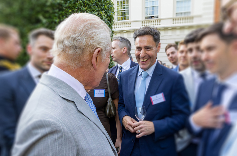 Oliver Valvetek Engineering Director meets His Majesty The King following King’s Award success